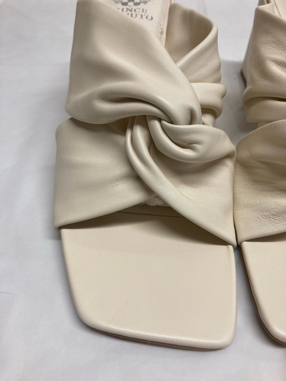 NWOT Vince Camuto Leather Crossband Block Heel Slide/Sandal - Picture 5 of 15